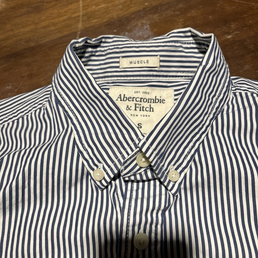 Abercrombie & Fitch Oxford Button Down Shirt Mens S Muscle White Blue Striped - Picture 4 of 11